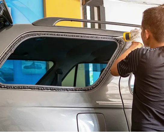 Passenger Side Rear Window Glass Replacement Abu Dhabi