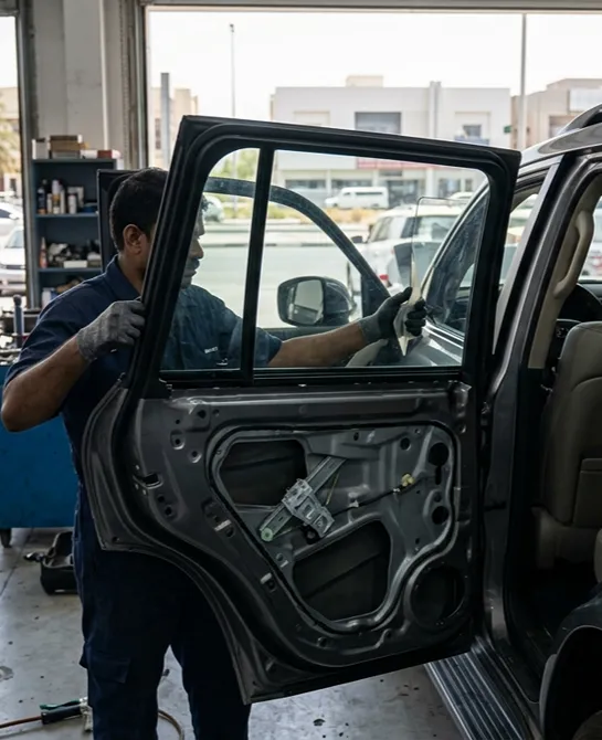 Passenger Side Rear Window Glass Replacement UAE